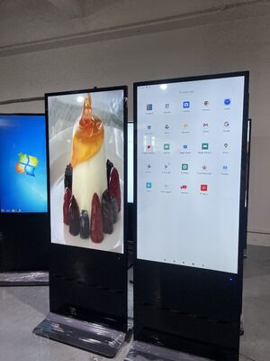 55 polegadas Android OS LCD Digital Signage com 350 Cd / m2 Brilho para tela de exibição de publicidade interna / externa