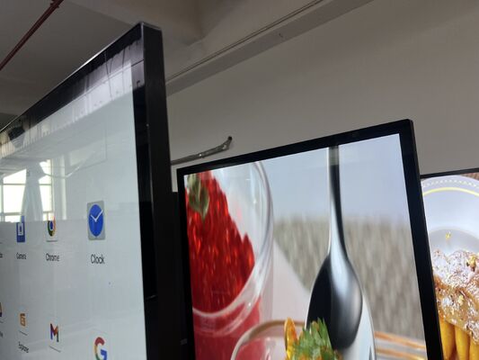 55 polegadas Android OS LCD Digital Signage com 350 Cd / m2 Brilho para tela de exibição de publicidade interna / externa