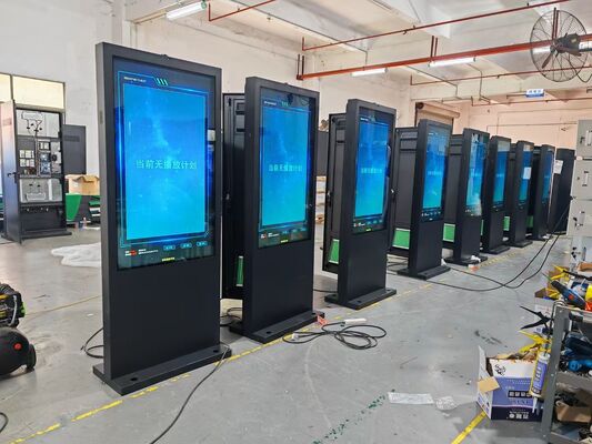 Display LCD de publicidade de tela sensível ao toque de 43 a 75 polegadas com 2500 nits de brilho e ângulo de visão de 178°/178°