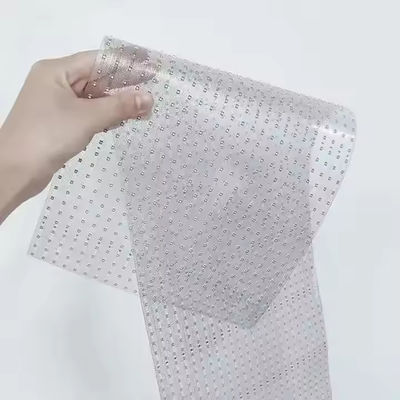 IP65 Parede de cortina de vidro à prova d'água Transparente LED Display Film SDK Função para aplicação interior/exterior
